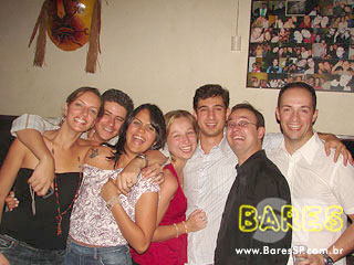 Banda A Cores anima o Caretas Bar Banda A Cores anima o Caretas Bar