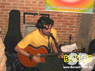 Banda A Cores anima o Caretas Bar Banda A Cores anima o Caretas Bar