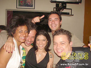 Banda A Cores anima o Caretas Bar Banda A Cores anima o Caretas Bar