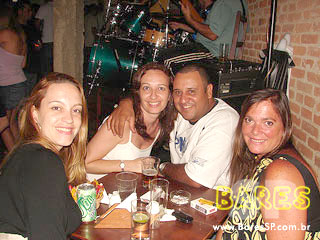 Banda A Cores anima o Caretas Bar Banda A Cores anima o Caretas Bar