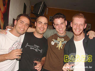 Banda A Cores anima o Caretas Bar Banda A Cores anima o Caretas Bar