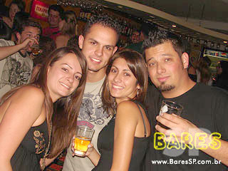 Banda A Cores anima o Caretas Bar Banda A Cores anima o Caretas Bar