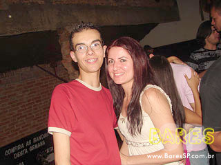 Banda A Cores anima o Caretas Bar Banda A Cores anima o Caretas Bar