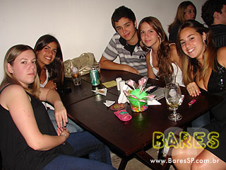 Sábado à noite no Seu Faria Bar Sábado à noite no Seu Faria Bar