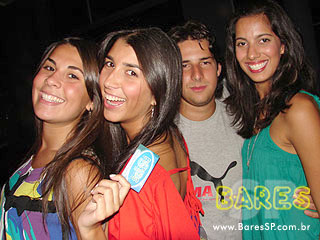 Sábado à noite no Seu Faria Bar Sábado à noite no Seu Faria Bar