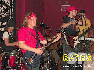 GT Band agita o Canucks GT Band agita o Canucks