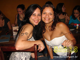 Marina Saito, Marcelo Magrão e Nenê Nogueira no Caretas Bar - AÇÃO ADRIA Marina Saito, Marcelo Magrão e Nenê Nogueira no Caretas Bar - AÇÃO ADRIA