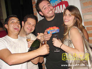 Banda Barimbar se apresenta no Legittimo - Ação da Adria Banda Barimbar se apresenta no Legittimo - Ação da Adria