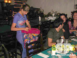 Sexta-feira com Thiago Ribeiro no Bar Balangas - Ação Adria Sexta-feira com Thiago Ribeiro no Bar Balangas - Ação Adria