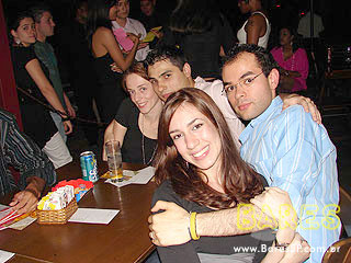 Banda Quasar agita o Legittimo Bar - Ação Adria Banda Quasar agita o Legittimo Bar - Ação Adria