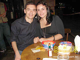 Banda Quasar agita o Legittimo Bar - Ação Adria Banda Quasar agita o Legittimo Bar - Ação Adria