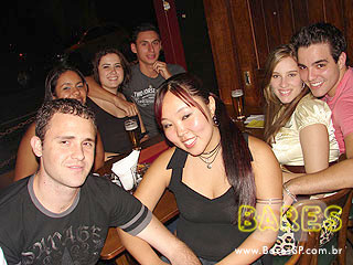 Banda Quasar agita o Legittimo Bar - Ação Adria Banda Quasar agita o Legittimo Bar - Ação Adria