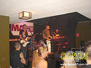 Happy Hour com Maurício Gasperini no Maori Bar & Lounge Happy Hour com Maurício Gasperini no Maori Bar & Lounge