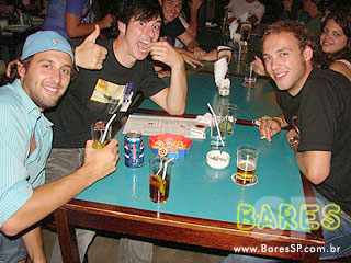 Thiago Ribeiro se apresenta no Bar Balangas - Ação Adria Thiago Ribeiro se apresenta no Bar Balangas - Ação Adria