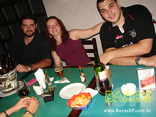 Thiago Ribeiro se apresenta no Bar Balangas - Ação Adria Thiago Ribeiro se apresenta no Bar Balangas - Ação Adria