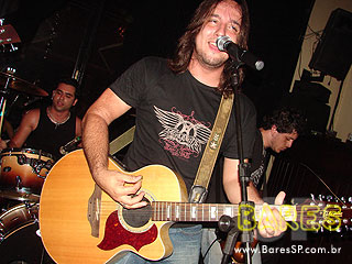 Banda Johnny Trapaceiro no Legittimo - Ação Adria Banda Johnny Trapaceiro no Legittimo - Ação Adria