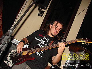 Banda Johnny Trapaceiro no Legittimo - Ação Adria Banda Johnny Trapaceiro no Legittimo - Ação Adria