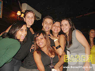 Banda Cover Drive no Paddy´s Pub - Ação Adria Banda Cover Drive no Paddy´s Pub - Ação Adria