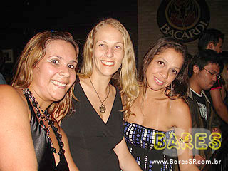 Banda Cover Drive no Paddy´s Pub - Ação Adria Banda Cover Drive no Paddy´s Pub - Ação Adria