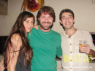 Sábado animado no Caretas Bar - Ação Adria Sábado animado no Caretas Bar - Ação Adria