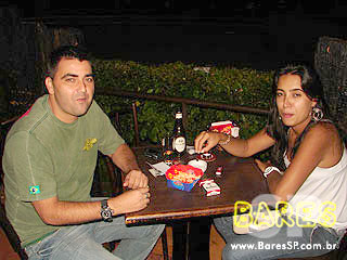 Sábado agitado no Bar Jacarandá - Ação Adria Sábado agitado no Bar Jacarandá - Ação Adria