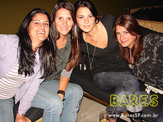 Quarta-feira com show de João Suplicy no Maori Quarta-feira com show de João Suplicy no Maori