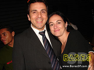 Quarta-feira com show de João Suplicy no Maori Quarta-feira com show de João Suplicy no Maori