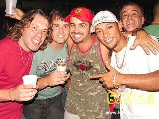 Ensaios de Carnaval na Rosas de Ouro Ensaios de Carnaval na Rosas de Ouro