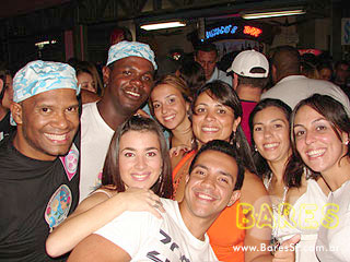 Ensaios de Carnaval na Rosas de Ouro Ensaios de Carnaval na Rosas de Ouro