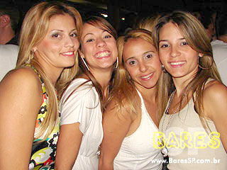 Ensaios de Carnaval na Rosas de Ouro Ensaios de Carnaval na Rosas de Ouro