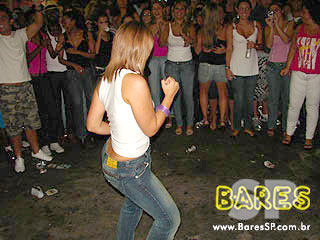 Ensaios de Carnaval na Rosas de Ouro Ensaios de Carnaval na Rosas de Ouro