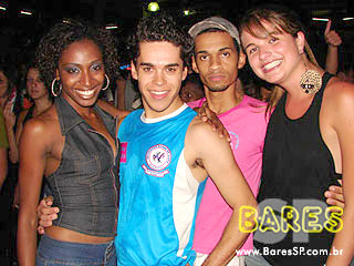 Ensaios de Carnaval na Rosas de Ouro Ensaios de Carnaval na Rosas de Ouro