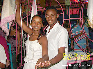 Ensaios de Carnaval na Rosas de Ouro Ensaios de Carnaval na Rosas de Ouro