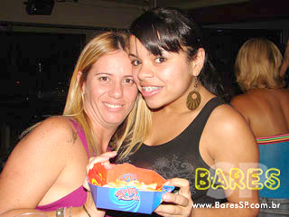 Noite animada no Lisboa Chopp & Grill - Ação Adria Noite animada no Lisboa Chopp & Grill - Ação Adria