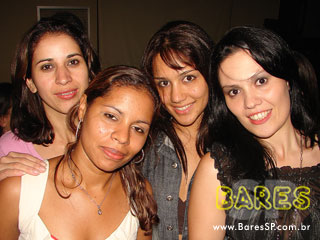 Noite animada no Lisboa Chopp & Grill - Ação Adria Noite animada no Lisboa Chopp & Grill - Ação Adria