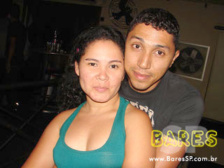 Noite animada no Lisboa Chopp & Grill - Ação Adria Noite animada no Lisboa Chopp & Grill - Ação Adria