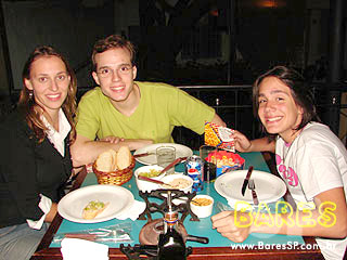 Quinta-feira no Bar Balangas - Ação Adria Quinta-feira no Bar Balangas - Ação Adria