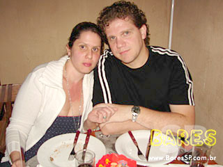 Quinta à noite no Paddock Bar e Gastronomia - Ação Adria Quinta à noite no Paddock Bar e Gastronomia - Ação Adria