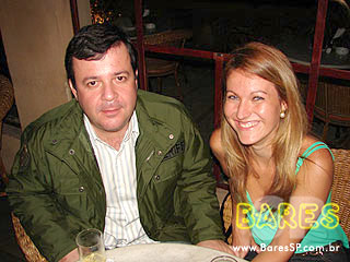 Quinta à noite no Paddock Bar e Gastronomia - Ação Adria Quinta à noite no Paddock Bar e Gastronomia - Ação Adria