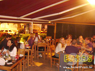 Noite animada no Fonte Leone Bar - Ação Adria Noite animada no Fonte Leone Bar - Ação Adria