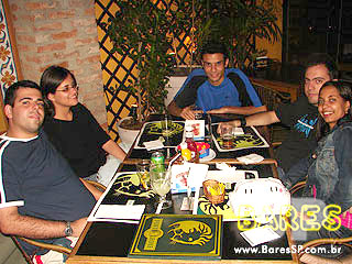 Noite animada no Fonte Leone Bar - Ação Adria Noite animada no Fonte Leone Bar - Ação Adria