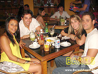 Noite animada no Fonte Leone Bar - Ação Adria Noite animada no Fonte Leone Bar - Ação Adria