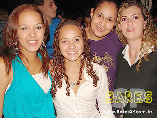 Noite animada no Pimenta Bar - Ação Adria Noite animada no Pimenta Bar - Ação Adria