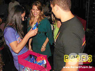 Noite animada no Pimenta Bar - Ação Adria Noite animada no Pimenta Bar - Ação Adria