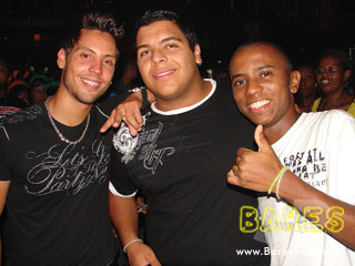 Baile de Carnaval com pagode e funk no Carioca Club Baile de Carnaval com pagode e funk no Carioca Club