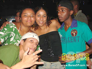 Baile de Carnaval com pagode e funk no Carioca Club Baile de Carnaval com pagode e funk no Carioca Club