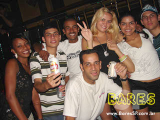 Baile de Carnaval com pagode e funk no Carioca Club Baile de Carnaval com pagode e funk no Carioca Club
