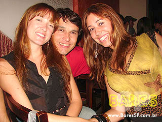 Happy Hour e música a vivo no Central Moema Happy Hour e música a vivo no Central Moema