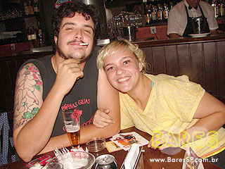 Happy Hour e música a vivo no Central Moema Happy Hour e música a vivo no Central Moema