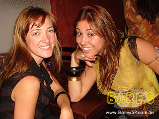 Happy Hour e música a vivo no Central Moema Happy Hour e música a vivo no Central Moema